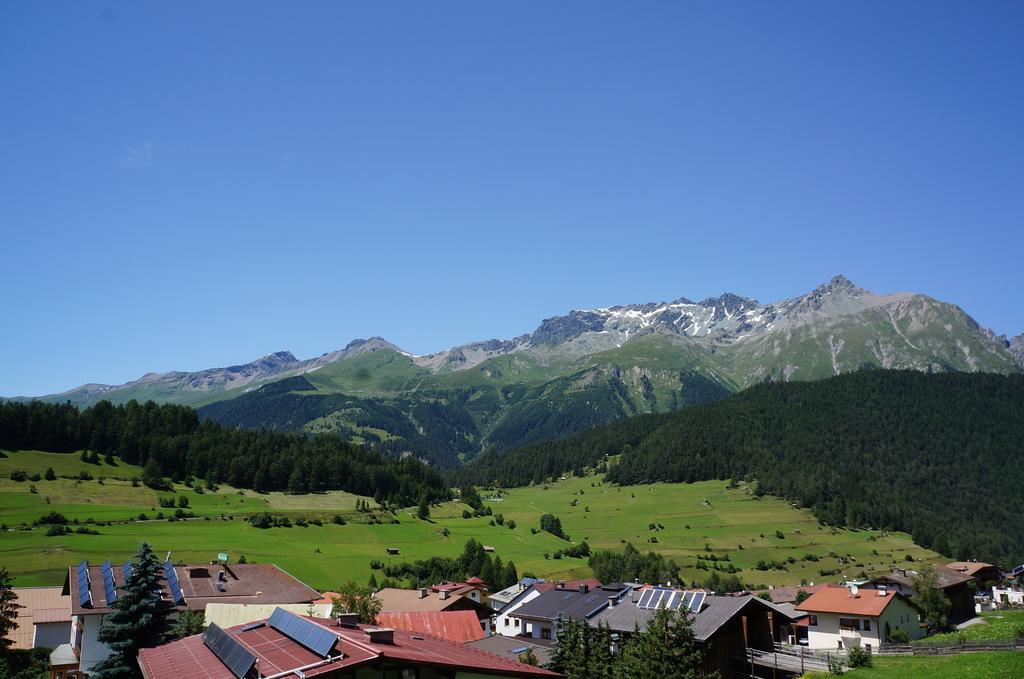 Haus Tiroler Heimat Apartamento Nauders Quarto foto